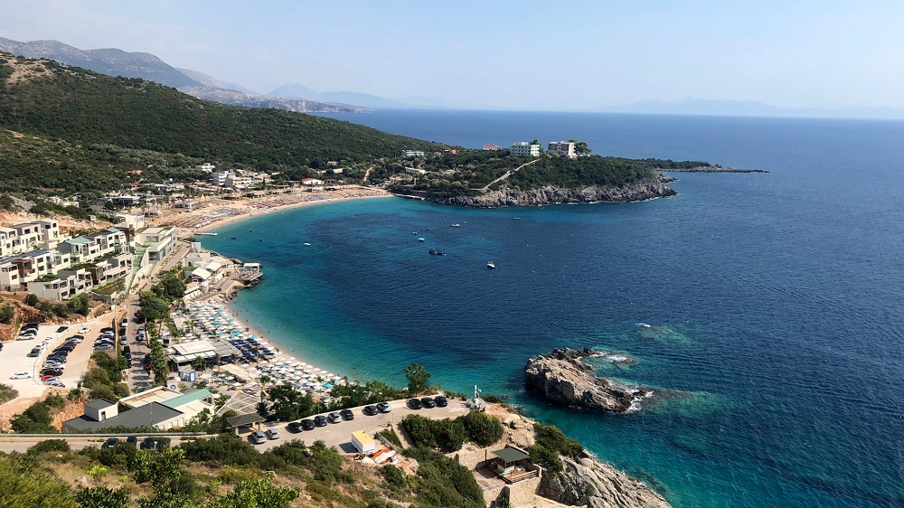 Turizmi solli rekord te ardhurash prej 1 miliarde euro ne 2022